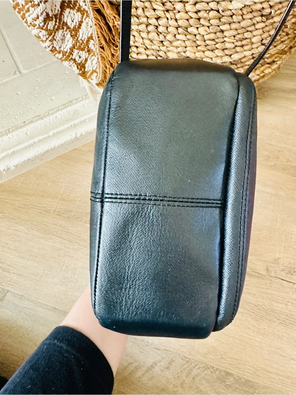Coach Black Campbell Crossbody Leathet Camera Bag with Gold Turn-Lock Hardware